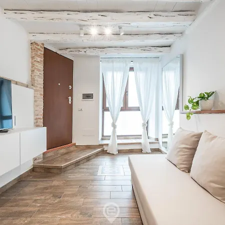 Apartment Cosmopolitan Retreat