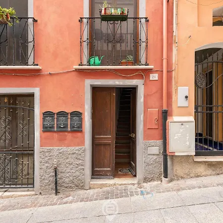 Apartment Cosmopolitan Retreat Cagliari